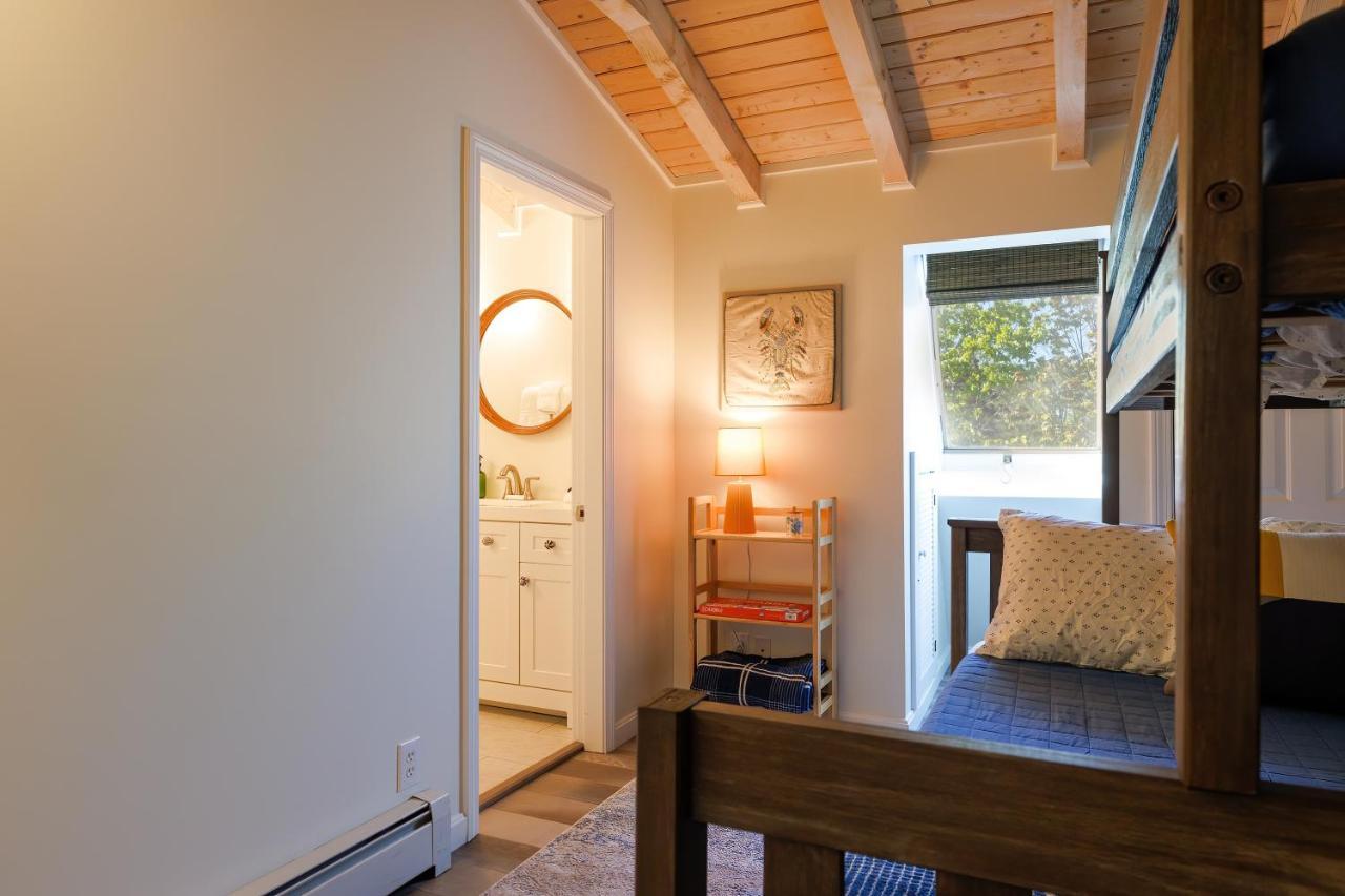 Floor W/ Ocean Views Admirals Quarters Apartment *