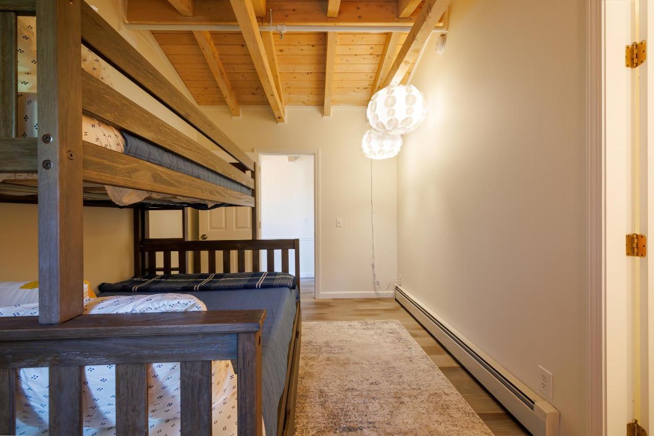 Floor W/ Ocean Views Admirals Quarters Apartment *