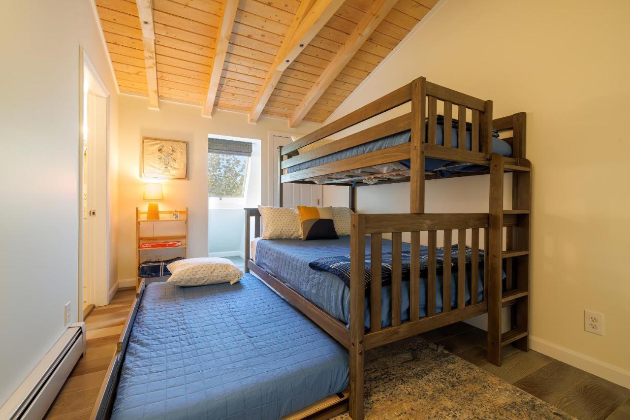 Floor W/ Ocean Views Admirals Quarters *