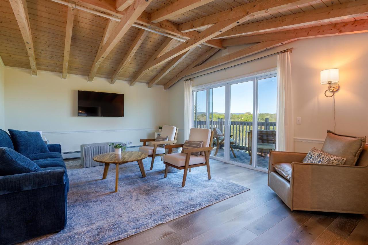 Apartment Floor W/ Ocean Views Admirals Quarters *
