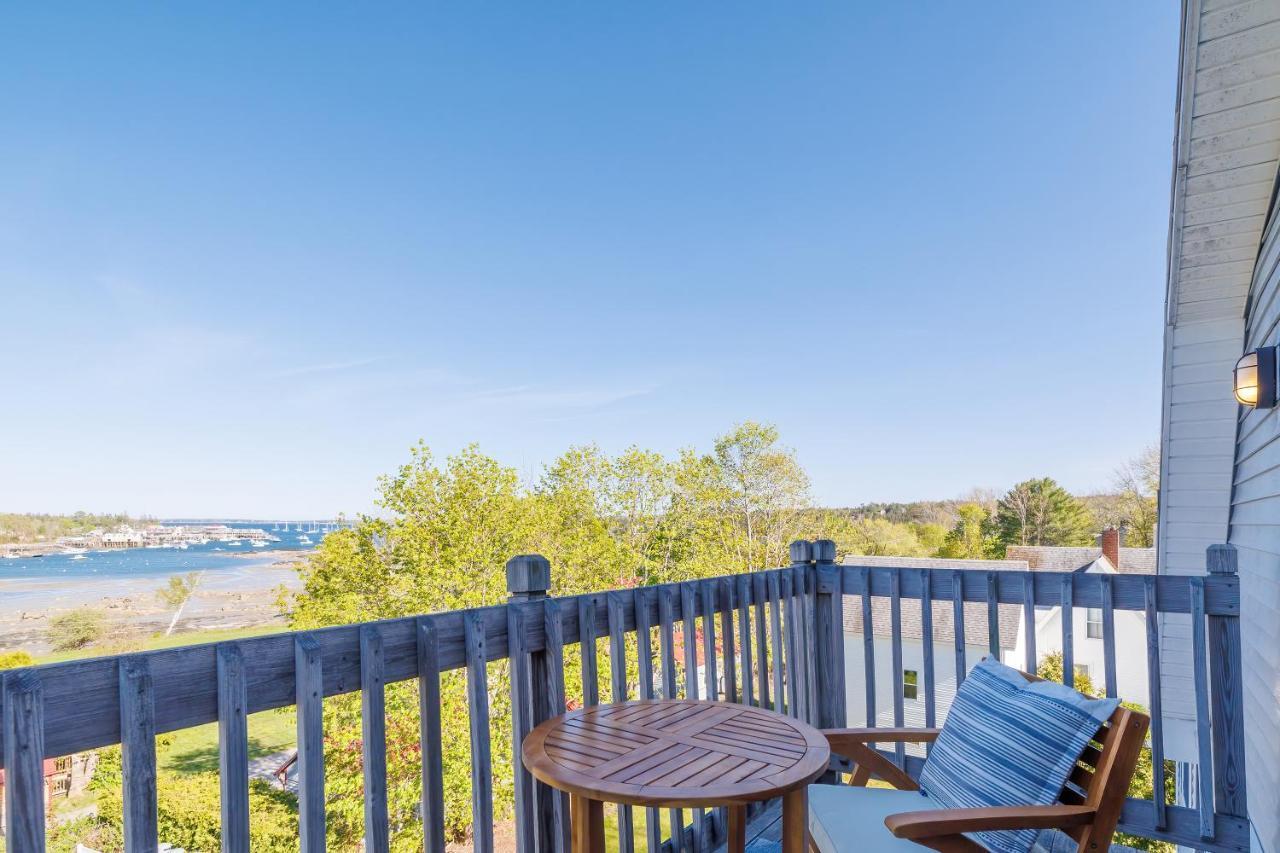 Floor W/ Ocean Views Admirals Quarters *